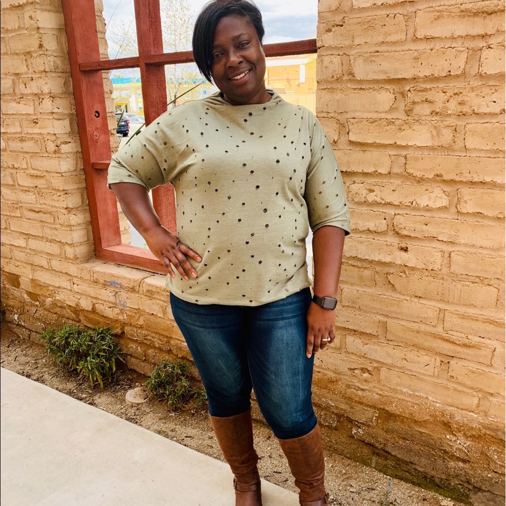 NWT Piphany Roosevelt Top